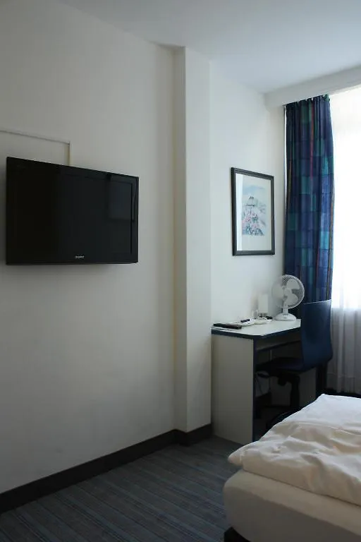 City Centre Hotel NEUE KRÄME am Römer Frankfurt am Main Aparthotel