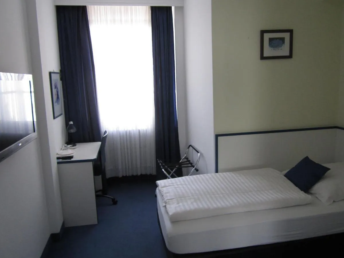 Hotel City Kraeme Am Roemer - Self Check In Frankfurt am Main Aparthotel